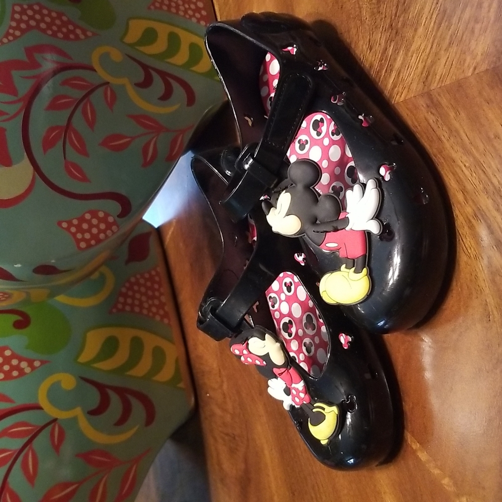 DISNEY MINNIE/MICKEY MOUSE JELLY CHARACTER FLATS.....Size: 11 - Picture 3 of 5
